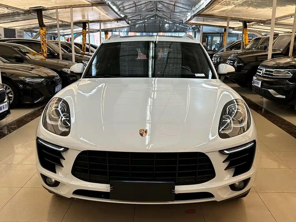 Porsche Macan — миниатюра 2