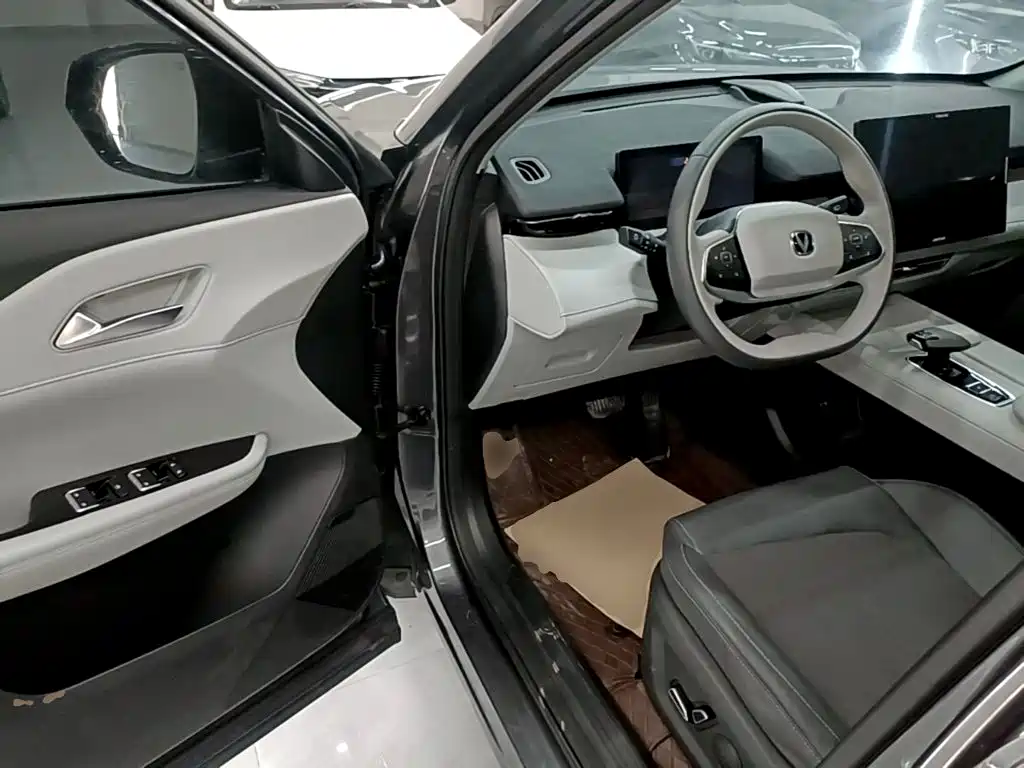 Changan UNI-Z — миниатюра 16