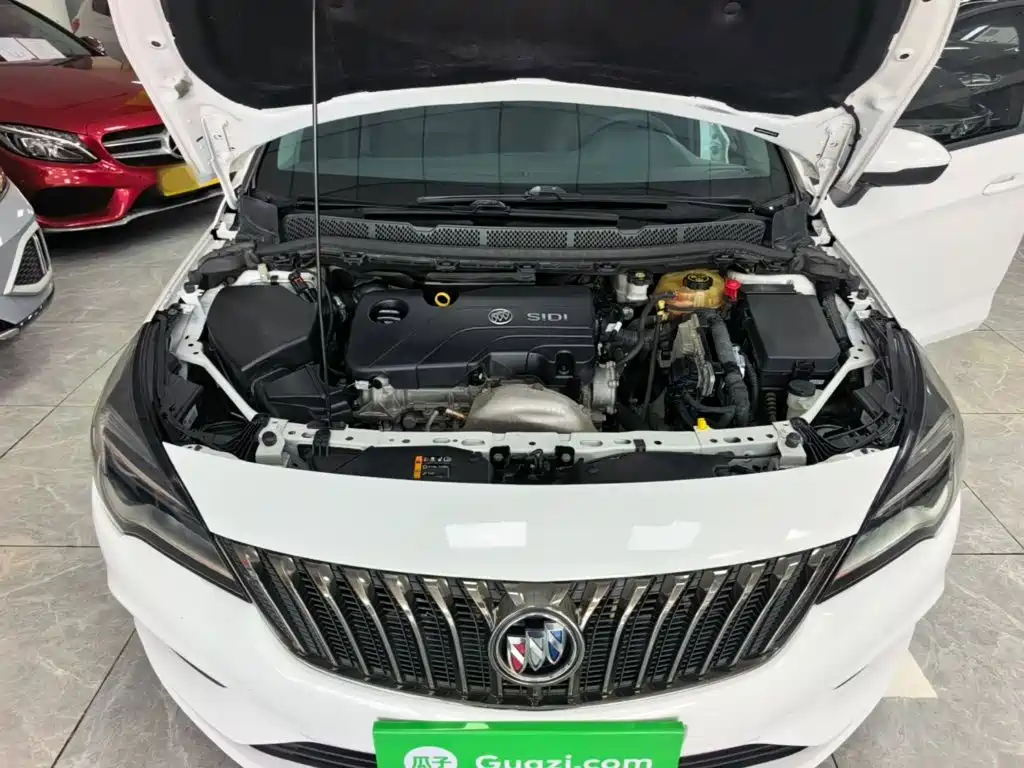 Buick Verano — миниатюра 20