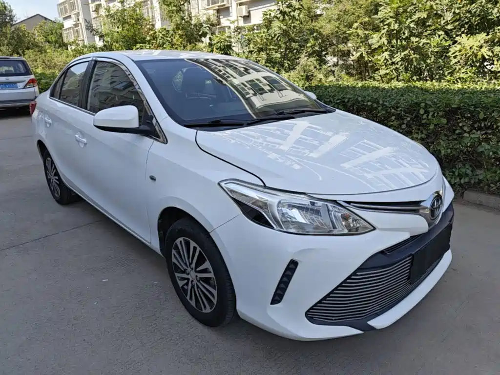 Toyota Vios — миниатюра 4