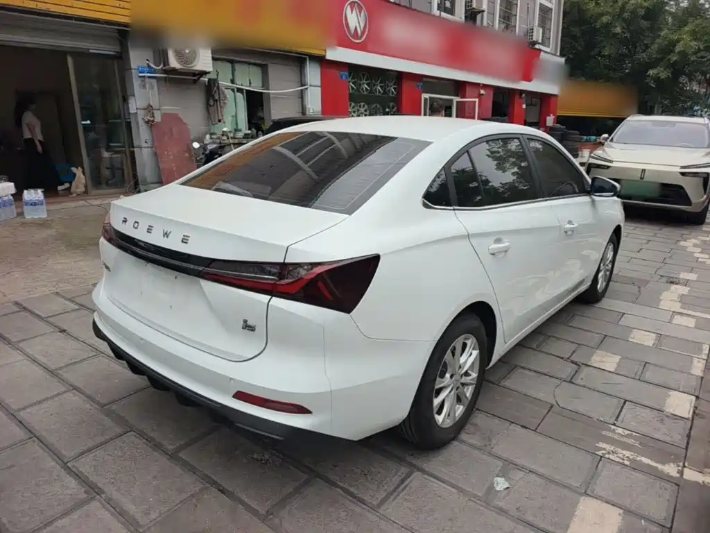 Roewe i5 — миниатюра 7