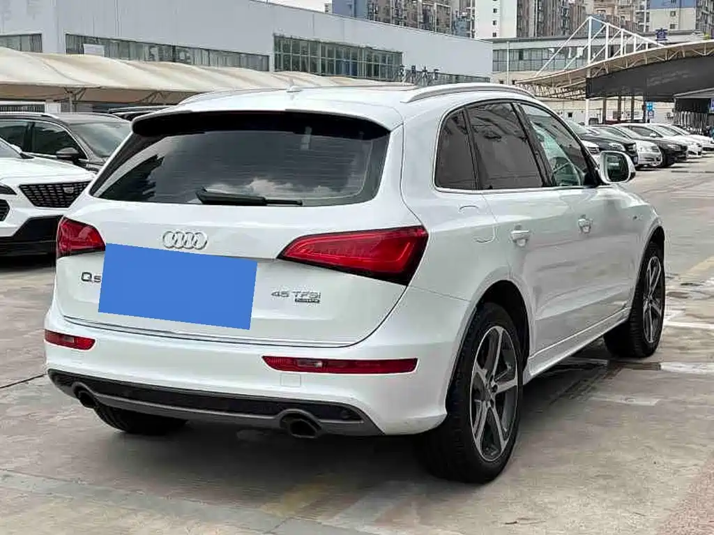 Audi Q5 (Import) — миниатюра 9