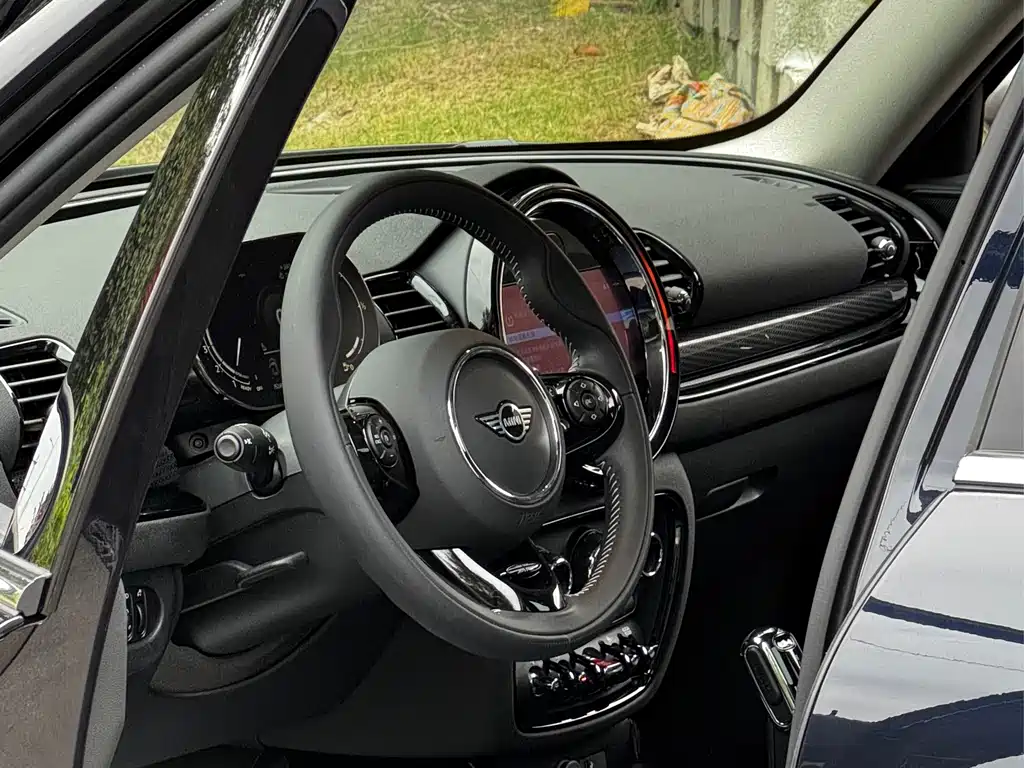 MINI Mini Clubman — миниатюра 6