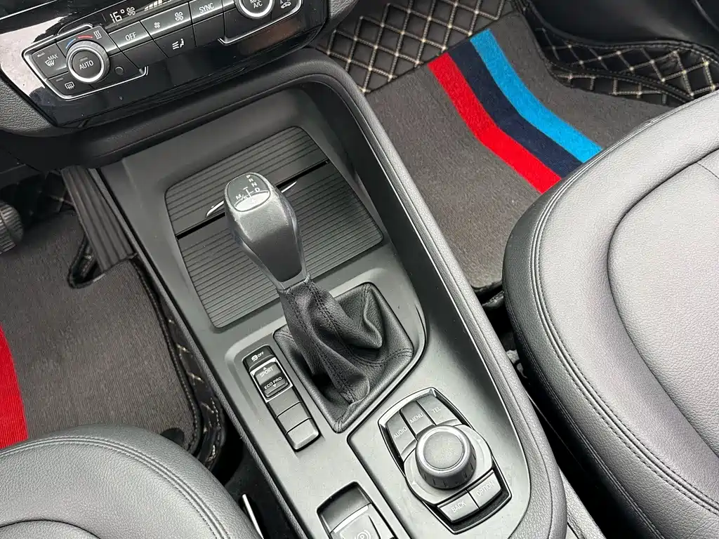 BMW X1 — миниатюра 20