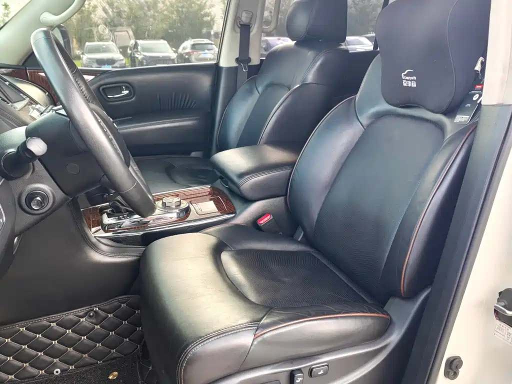 Nissan Patrol — миниатюра 14