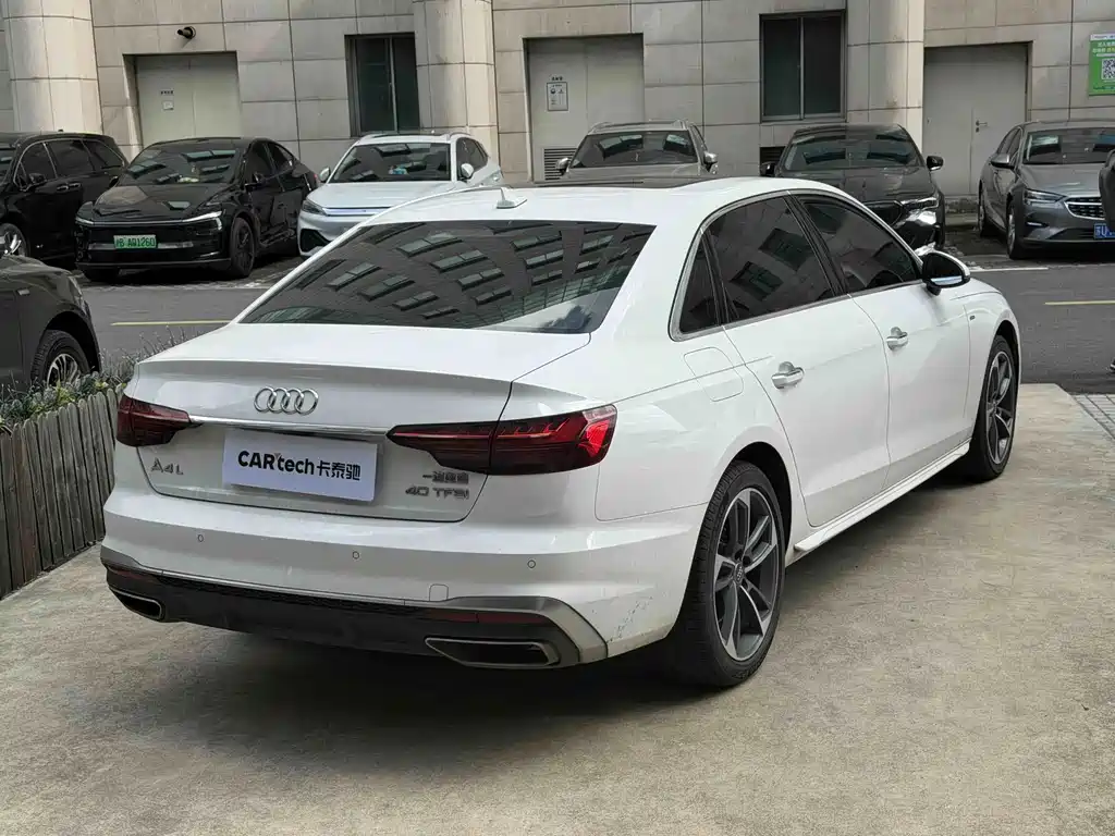Audi A4L — миниатюра 4