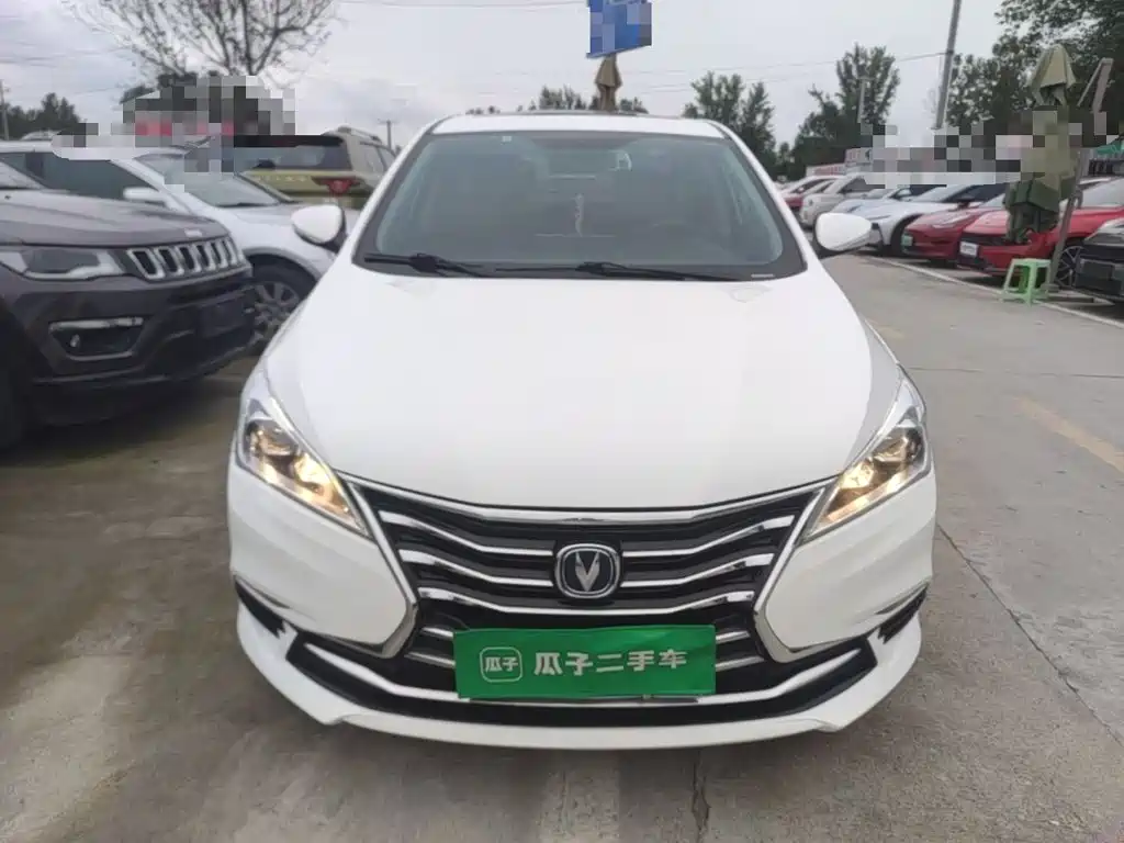 Changan Eado DT — миниатюра 3