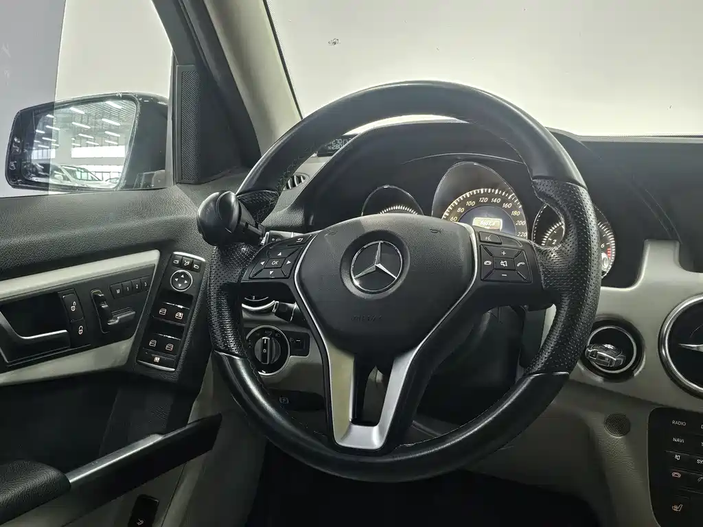 Mercedes-Benz GLK 2013 GLK 300 4MATIC