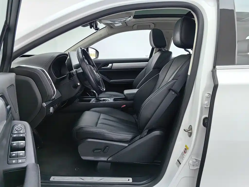 BYD Tang — миниатюра 10