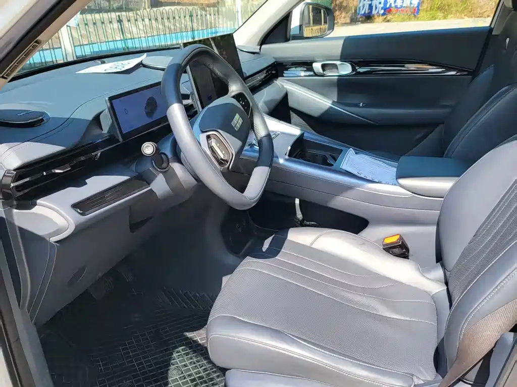 GEELY GALAXY GALAXY E5