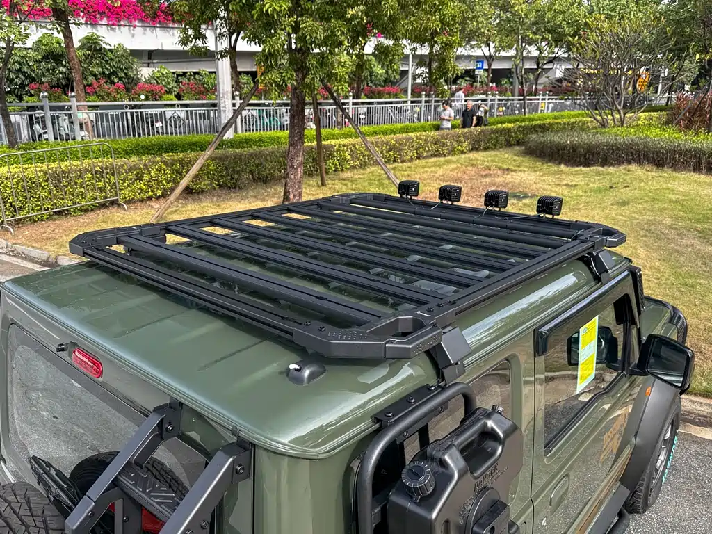 Suzuki Jimny — миниатюра 9