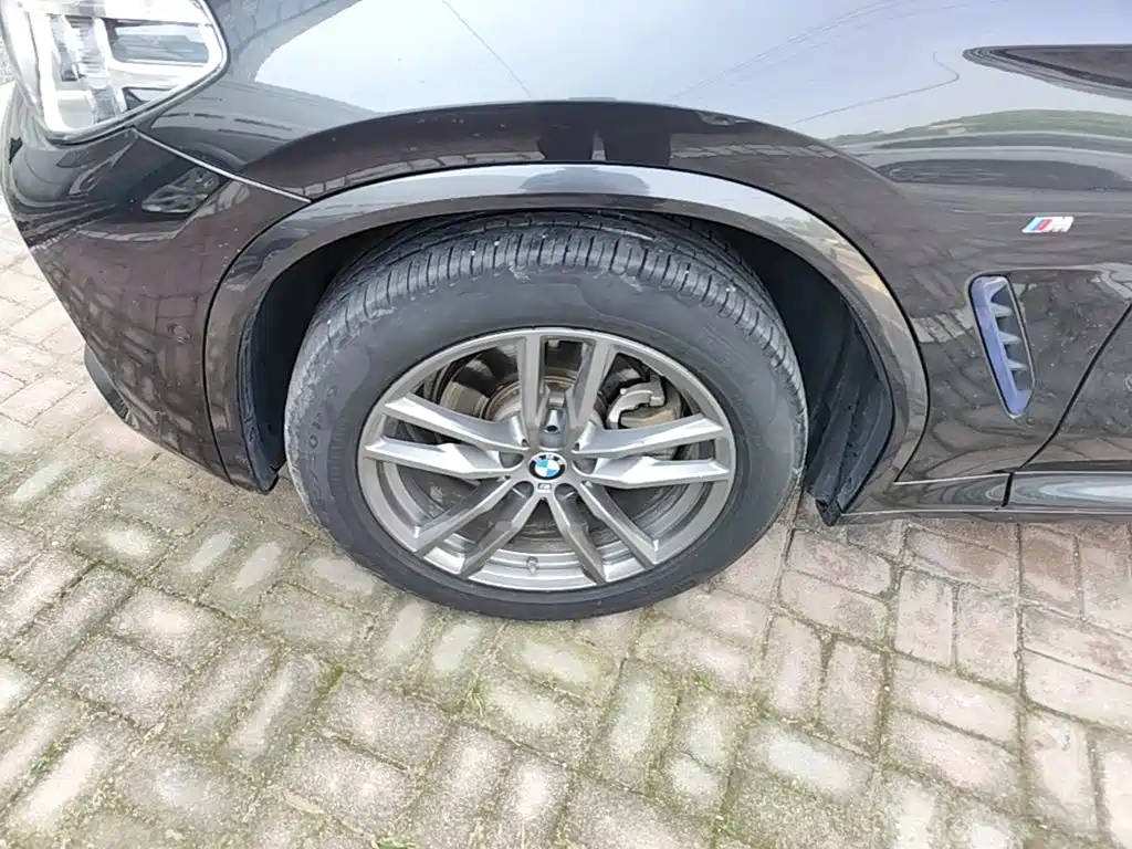 BMW X4 — миниатюра 23