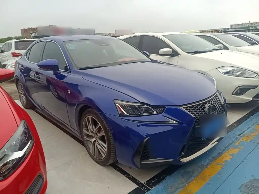 Lexus IS — миниатюра 4
