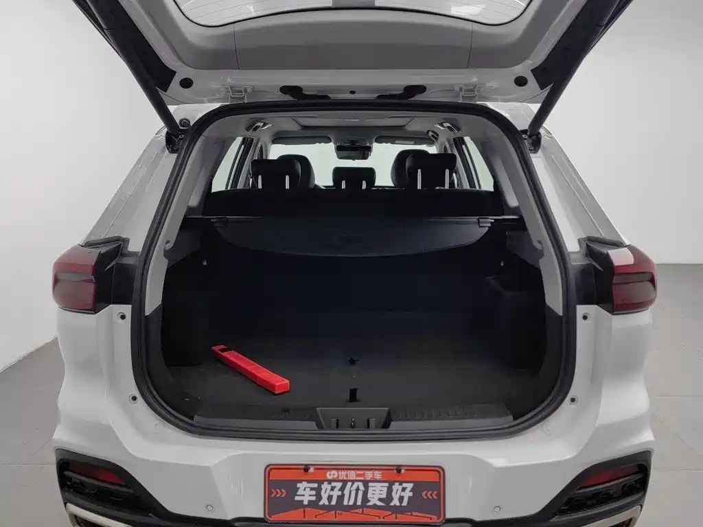 Chery Tiggo 8 — миниатюра 16