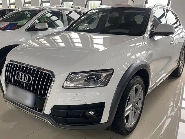 AUDI  Q5 2018