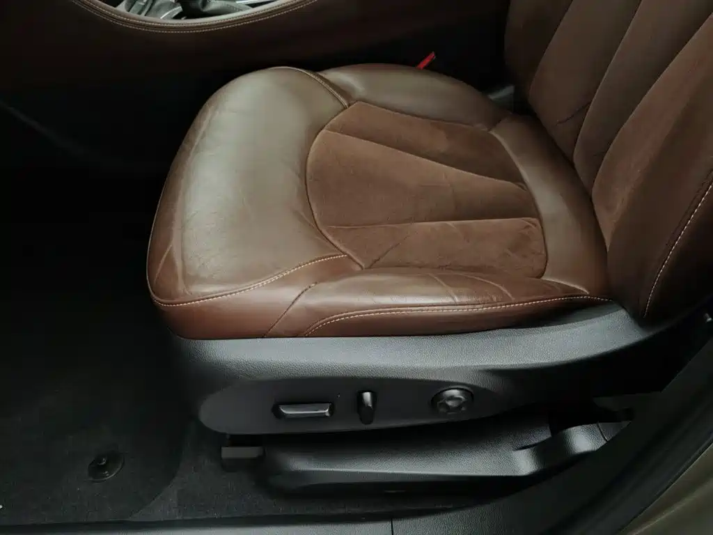 Buick Envision Plus — миниатюра 20