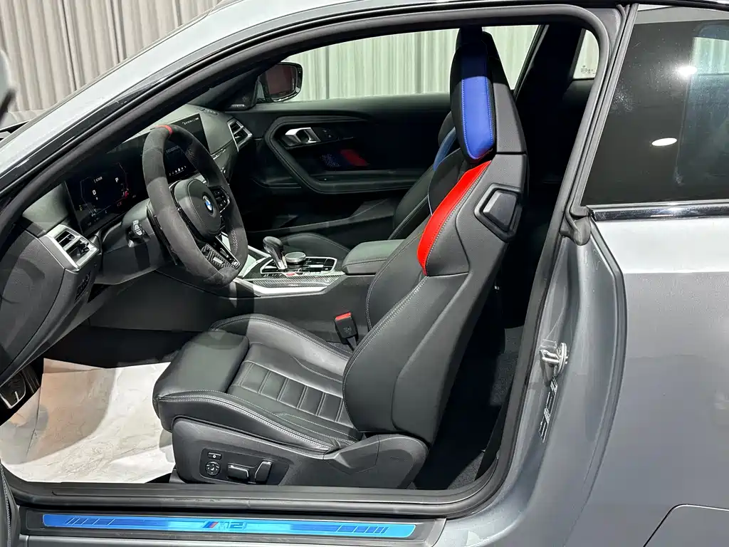 BMW M2 — миниатюра 9