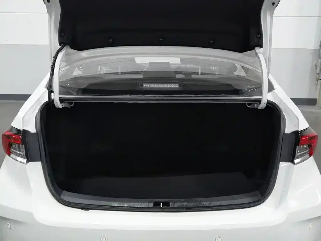 Toyota Corolla — миниатюра 16