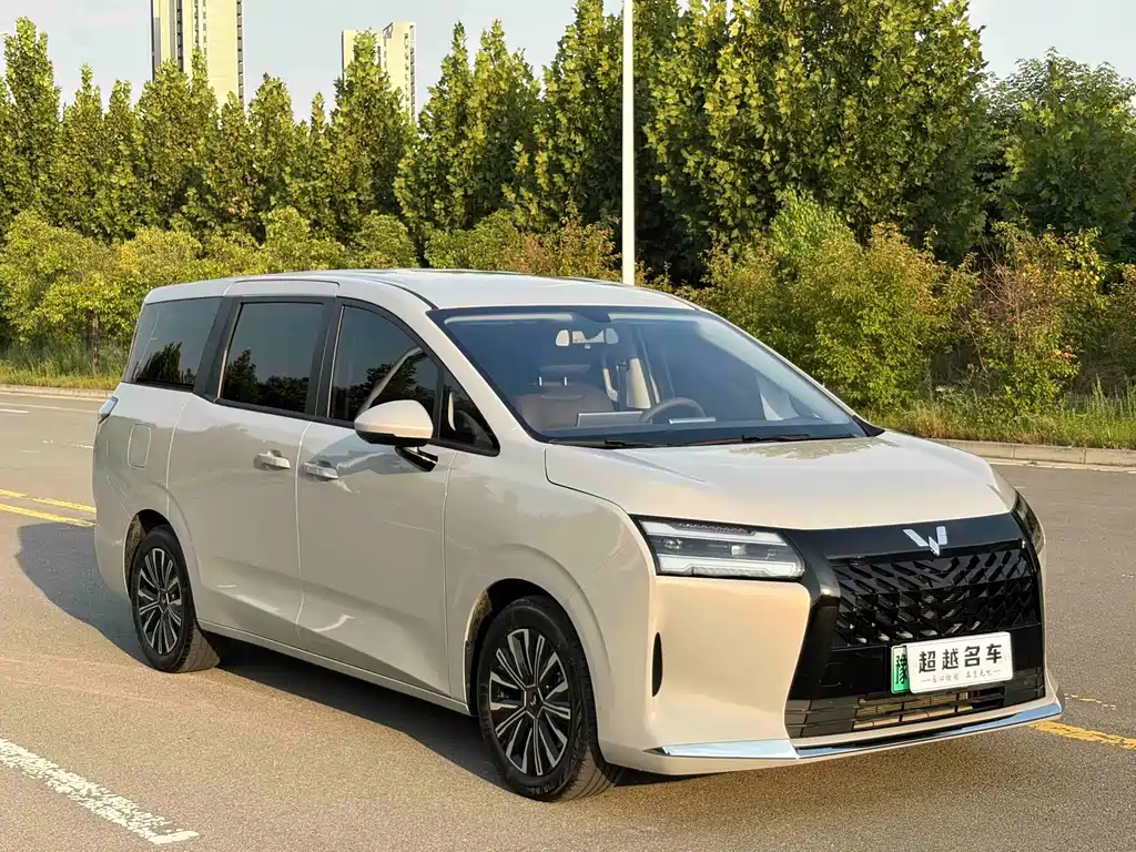 Wuling Xingguang 730 New Energy — миниатюра 3