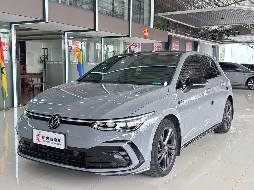 Volkswagen Golf 2023