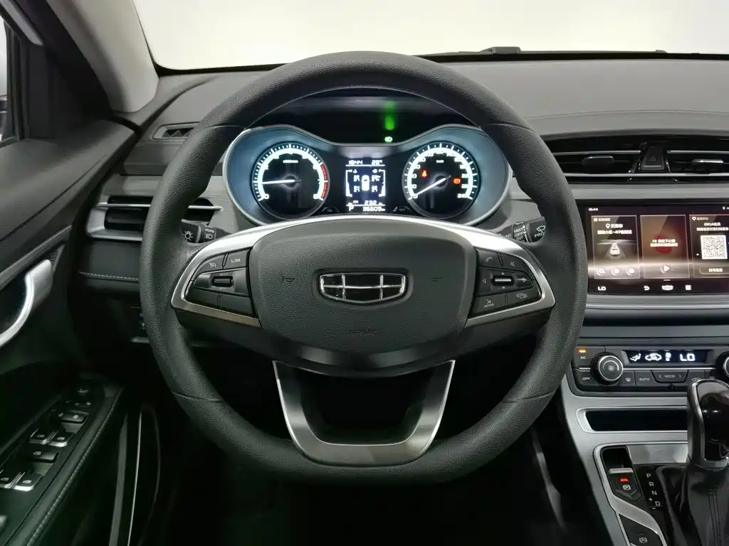 Geely Emgrand — миниатюра 11