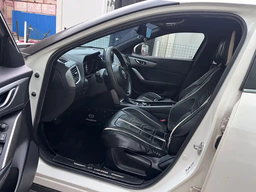 Mazda CX-4 — миниатюра 7
