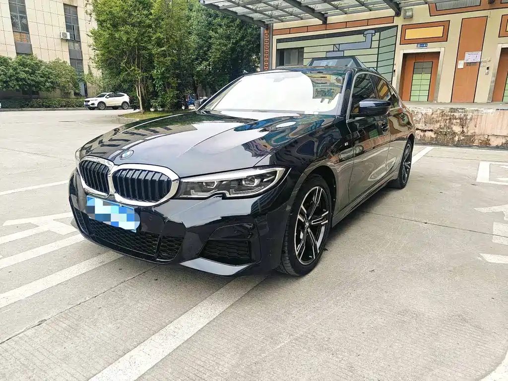 BMW 3 Series 2022