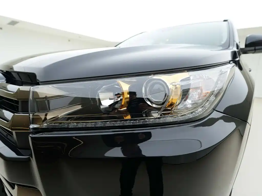 Toyota Highlander — миниатюра 10