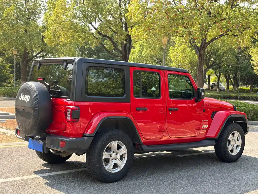Jeep Wrangler — миниатюра 16