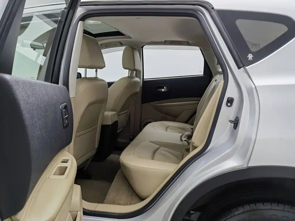 Nissan Qashqai — миниатюра 15