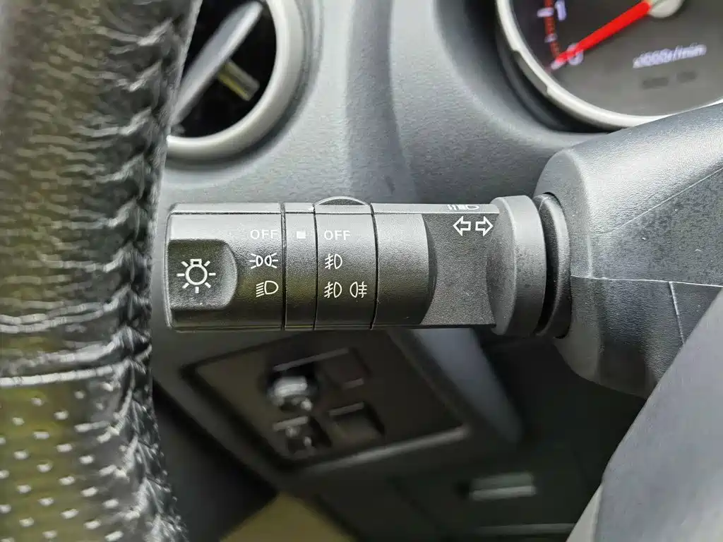 Nissan Qashqai — миниатюра 21