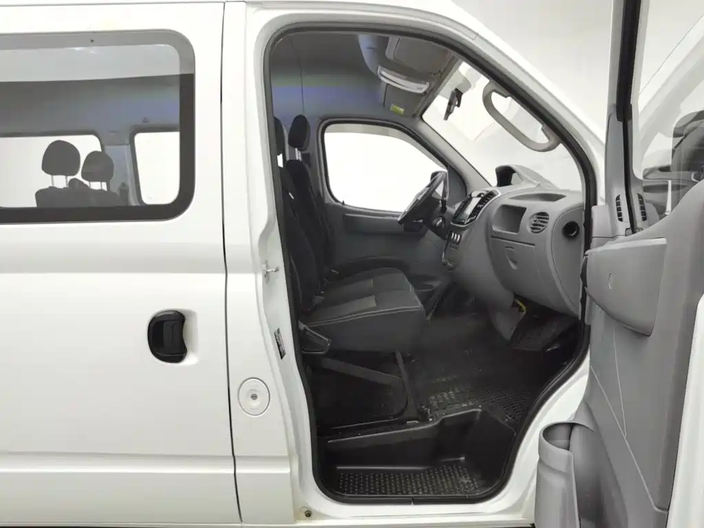 Maxus V80 — миниатюра 23