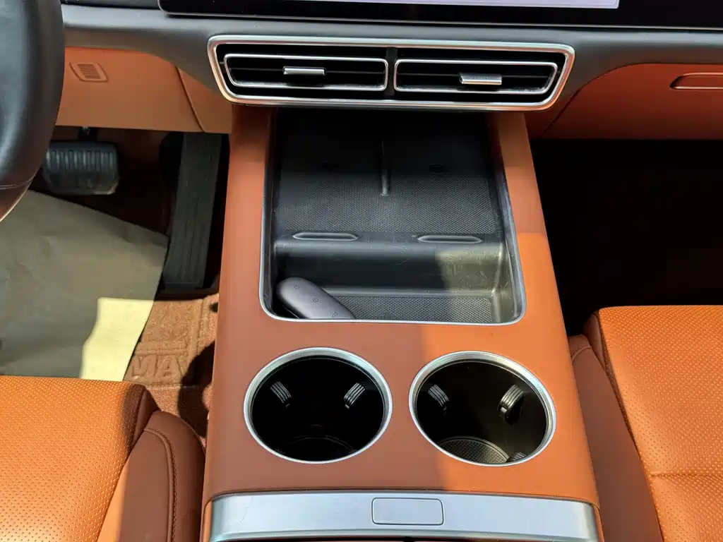 Li Auto Li L9 — миниатюра 5