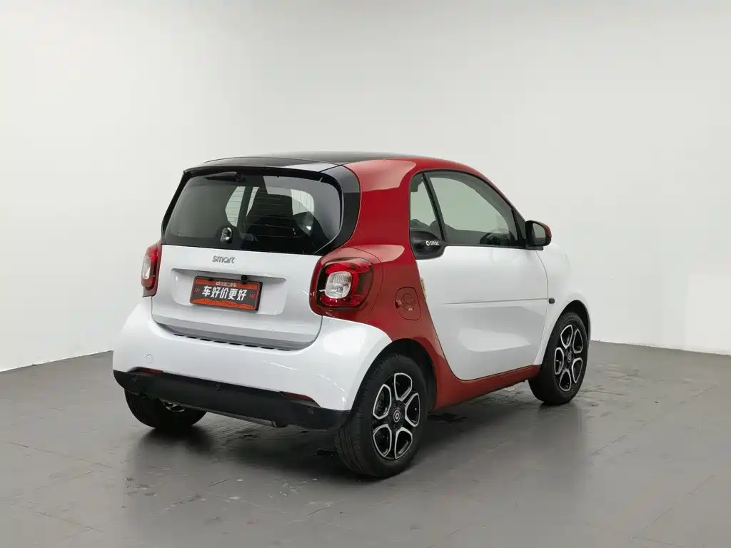 smart Smart Fortwo — миниатюра 2