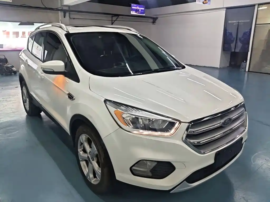 Ford Kuga — миниатюра 4