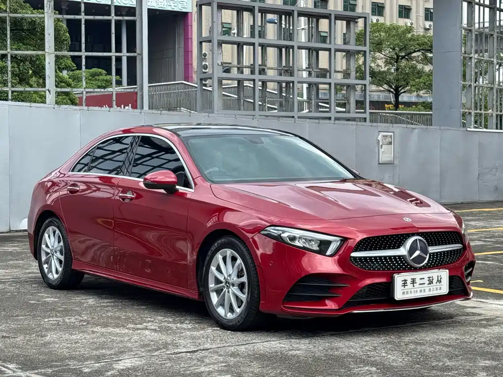 Mercedes-Benz A-Class — миниатюра 3