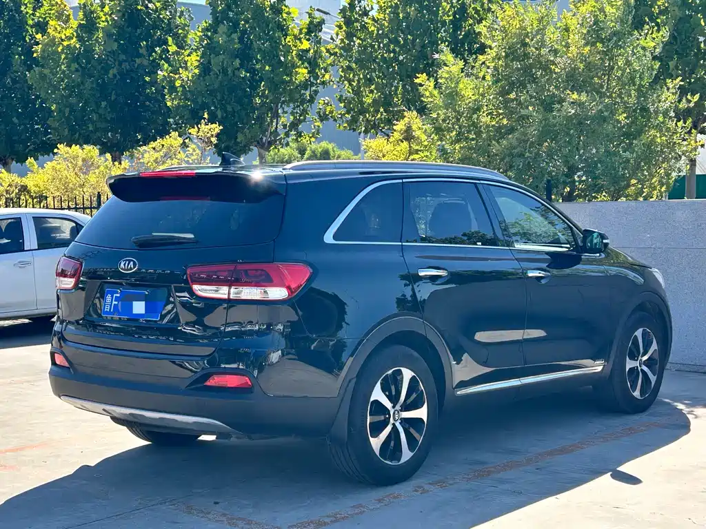 Kia Sorento — миниатюра 13