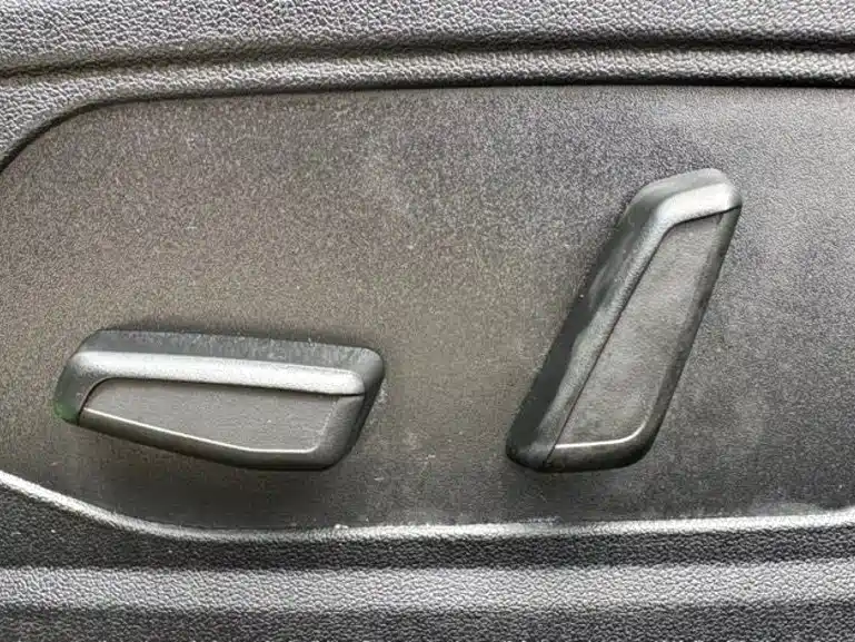 Hyundai Elantra — миниатюра 11