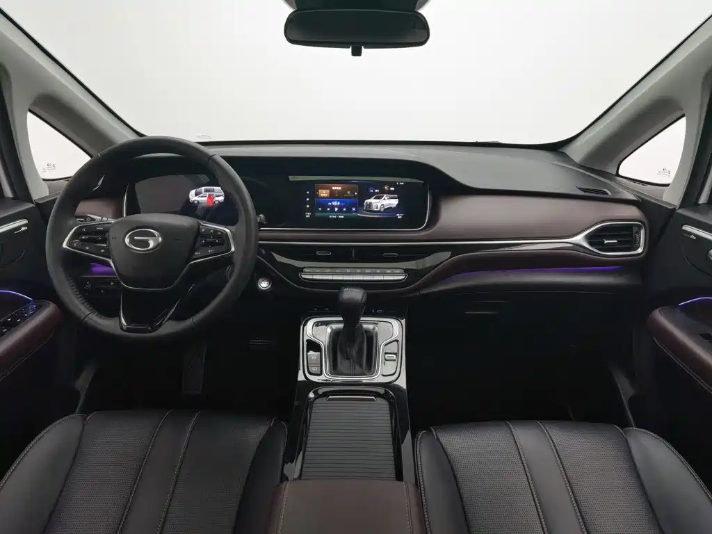 GAC Motor Trumpchi M6 — миниатюра 5