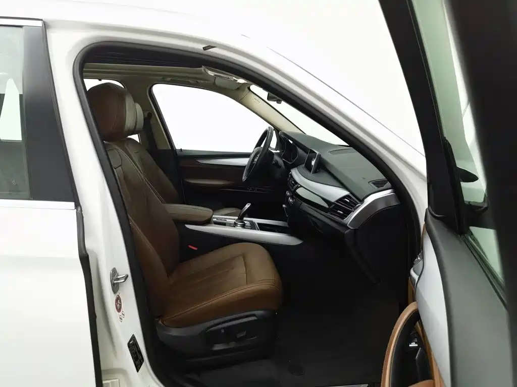 BMW X5 (Import) — миниатюра 23
