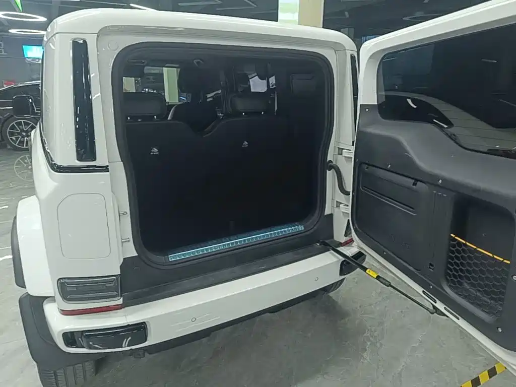 iCAR Автомобиль SuperV23 — миниатюра 19