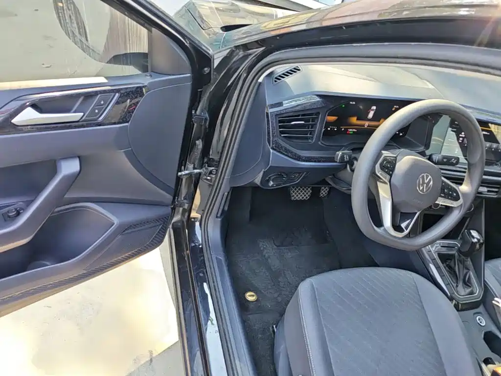 Volkswagen Lavida — миниатюра 16