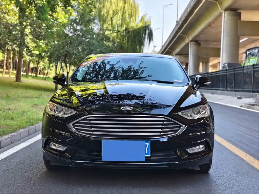 Ford Mondeo — миниатюра 2