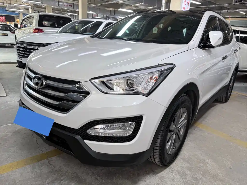 Hyundai Santa Fe 2015
