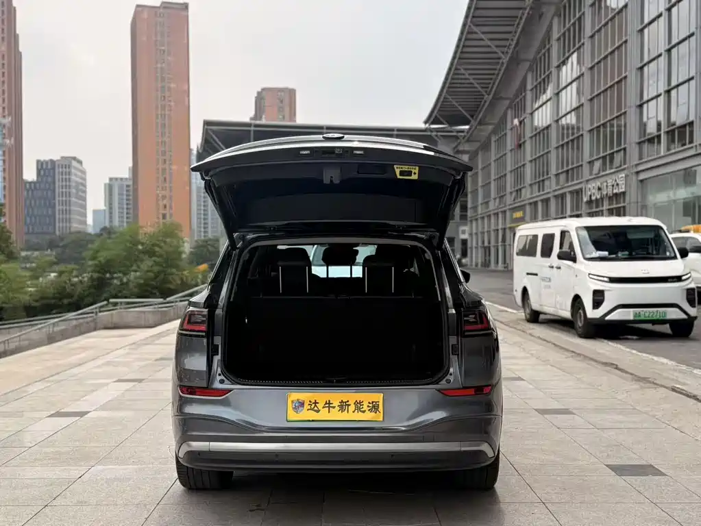 Volkswagen ID.6 X — миниатюра 7