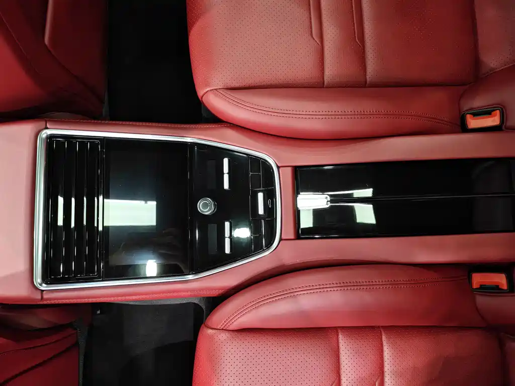 Porsche Panamera — миниатюра 9