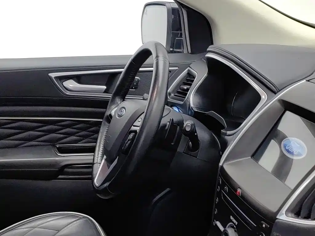 Ford Edge — миниатюра 22