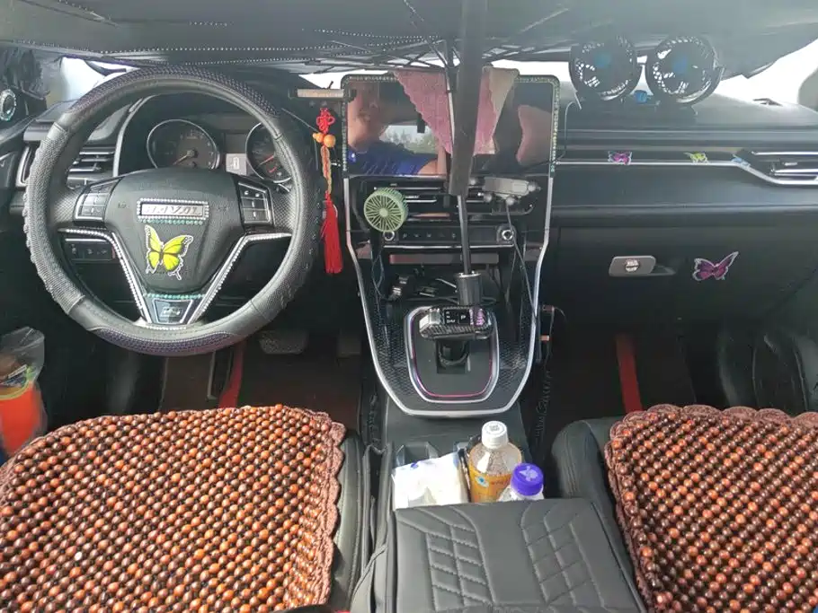 Haval M6 — миниатюра 12