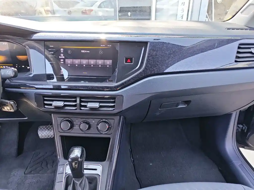 Volkswagen Lavida — миниатюра 13