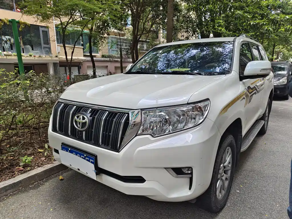 Toyota Prado 2019